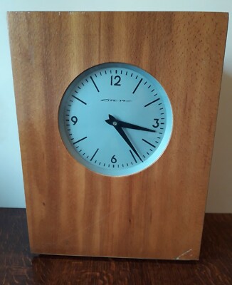 Sowjetunion GROSSER Holzuhr-PFEIL. Elektrische wandsteuerbare Uhr. UdSSR  2