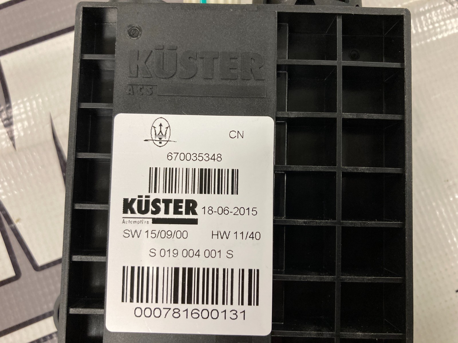 OEM Maserati EPB ECU, Quattroporte, Ghibli, 670038111
