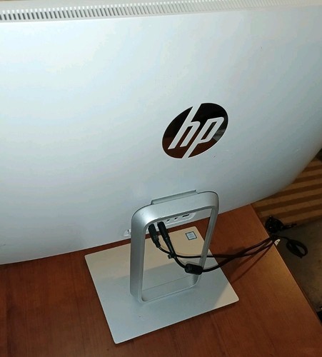 HP 24-R014 Pavilion All-In-One Computer i5-7th Gen 12GB,2TB Win 10 Touchscreen - Picture 2 of 5