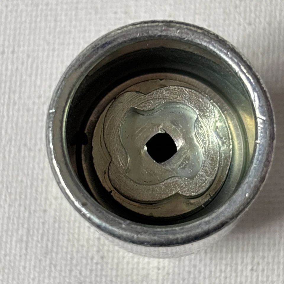 McGard Replacement Wheel Lock Key (046600) (Key Only) - Image 3 of 4