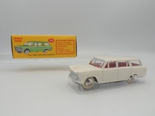 Dinky Toys - Fiat 1800 Station