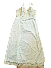Vanity Fair Full Slip Tricot Slippery Nylon Lace Bodice Size 34 USA Blue Vintage