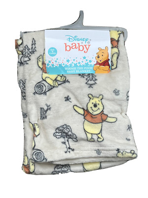 Disney Baby Winnie the Pooh Infant Blanket Honey Bee Tree Lightweight Plush New