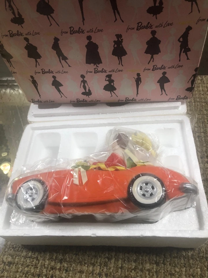 NEW---1994 Barbie With Love Barbie & Ken Senior Prom 1963 Musical Figure 124370 - Image 2 of 4