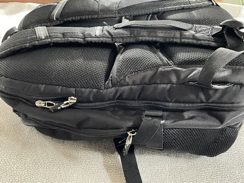 Swiss Gear Black Backpack School Travel Heavy Duty Padded Laptop Air Flow 18” - Picture 11 of 16