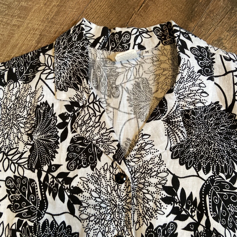 Hot Cotton | 100% Linen Black & White Floral Collared Blouse Petite Medium - Image 4 of 4