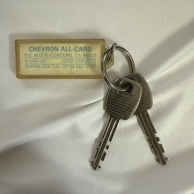 Vintage Chevron All Card Key Tag w/ Master Keys Concord CA Lost Key Return