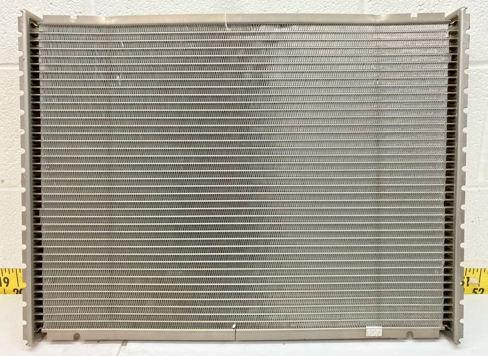 New OEM GM Radiator Core Assembly 3049663 1990-93 Chevy Astro/GMC Safari (GM1) - Image 2 of 4