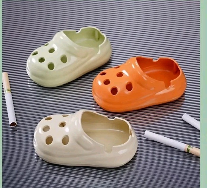 Croc Ashtray