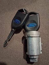 FOR FORD OEM IGNITION SWITCH LOCK CYLINDER W/2 TRANSPONDER CHIPPED BLUE LOGO KEY