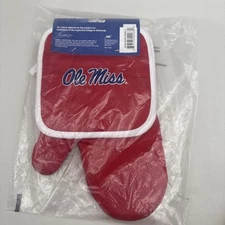 Ole Miss Rebels Oven Mitt and Pot Holder Set New *READ..