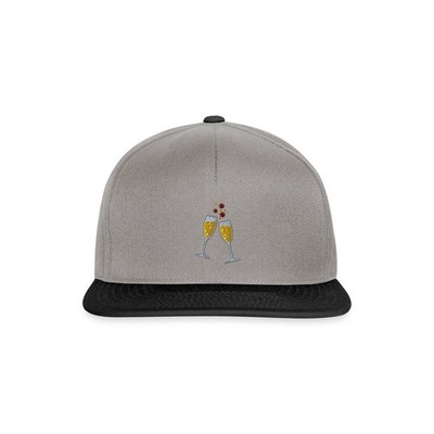 Sektgläser Stickerei Snapback Cap