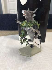 Cow Parade 7293 Kudzudora Duncown 2003 Retired Grapevine Figurine NIB