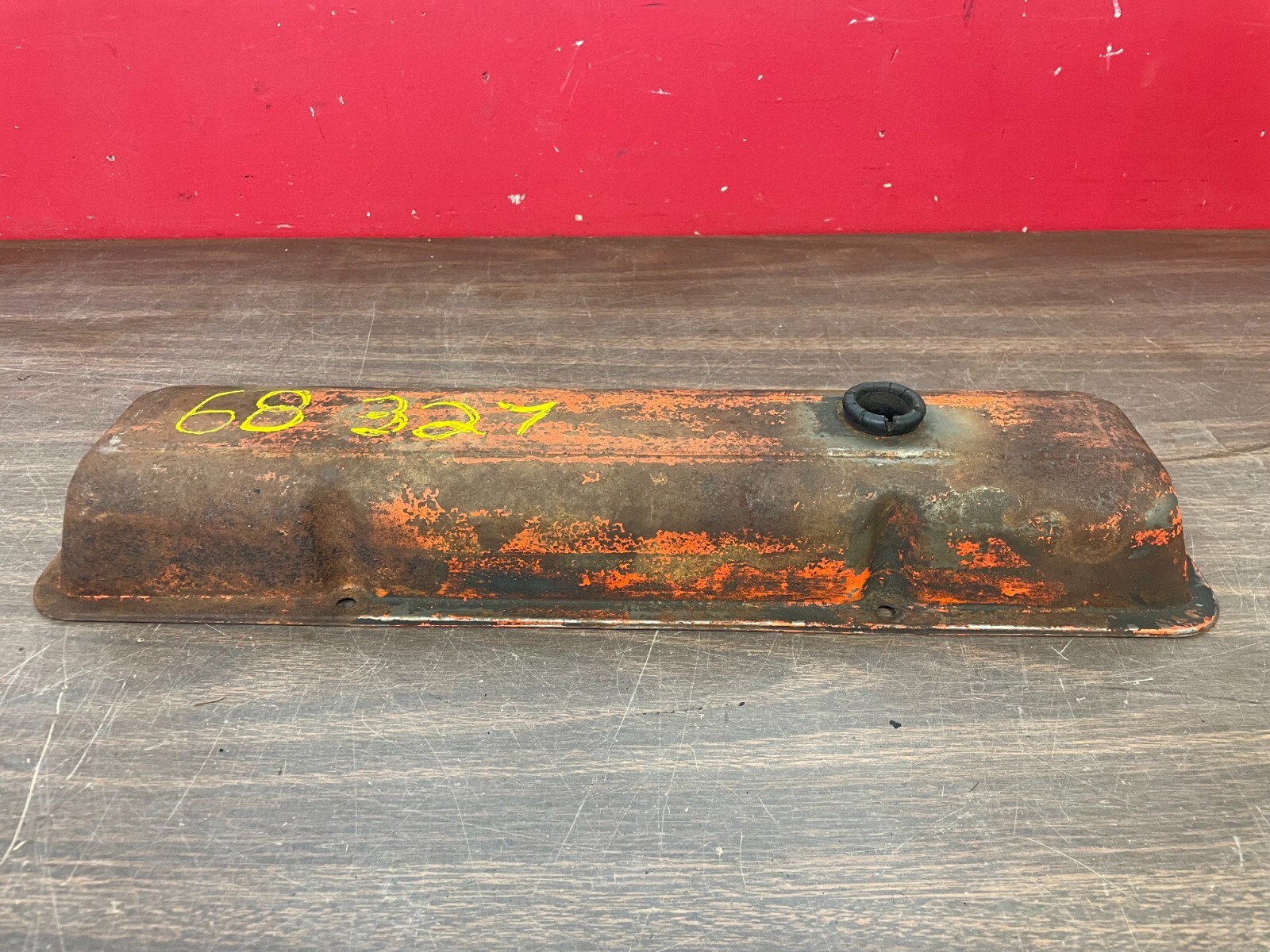 ORIGINAL GM SBC SMALL BLOCK CHEVY  VALVE COVER 327 350 824