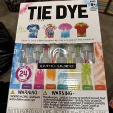 Tie Dye Kit 8 bottles Colored Dye and colors 24 projects New Sealed