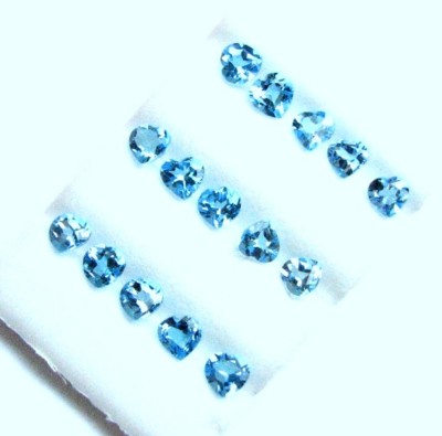 Natural Heart Swiss  Blue Topaz 30 Pcs Lot  16.68 Cts Tol  5.1x5.1 -5.2x5.2 MM
