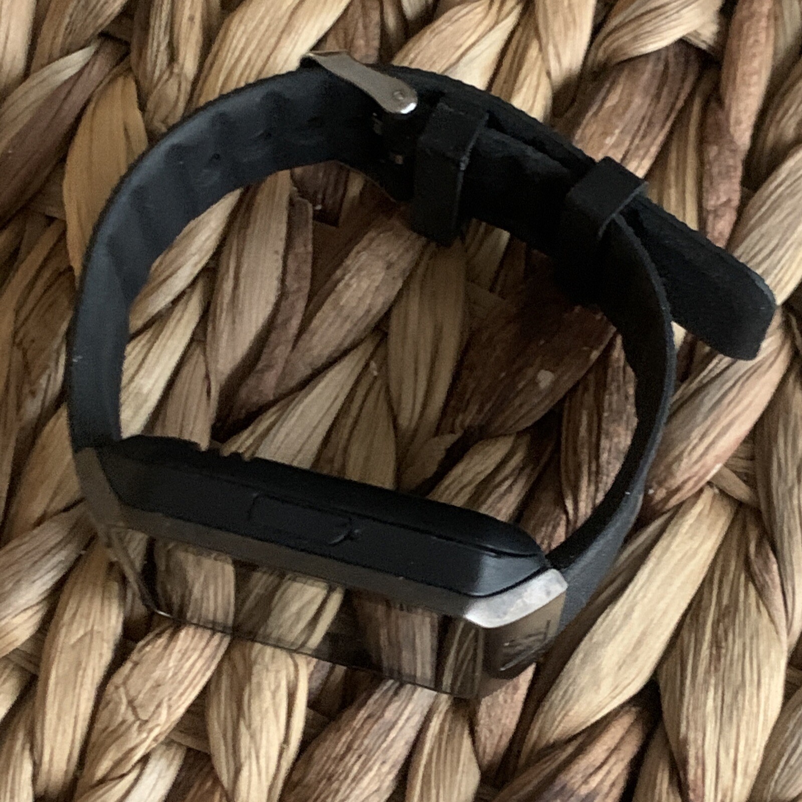 Generic versatile android Apple Watch needs batte… - image 5