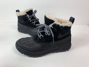 nike woodside chukka 2 women's boot