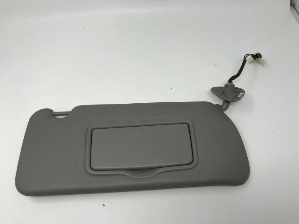 2004-2009 Cadillac SRX Passenger Sun Visor Gray OEM SV0674 - Imagem 2 de 4
