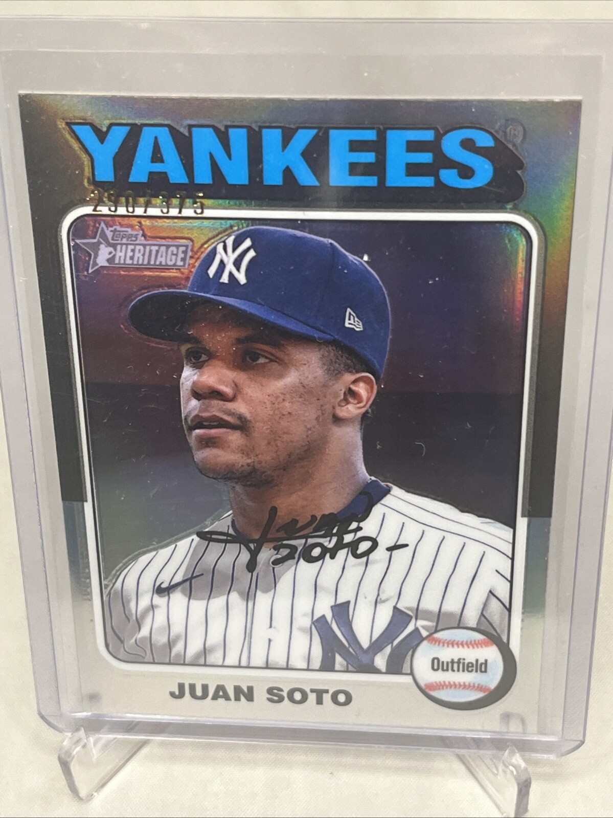 2024 TOPPS HERITAGE JUAN SOTO CHROME SILVER REFRACTOR 290/375 #143