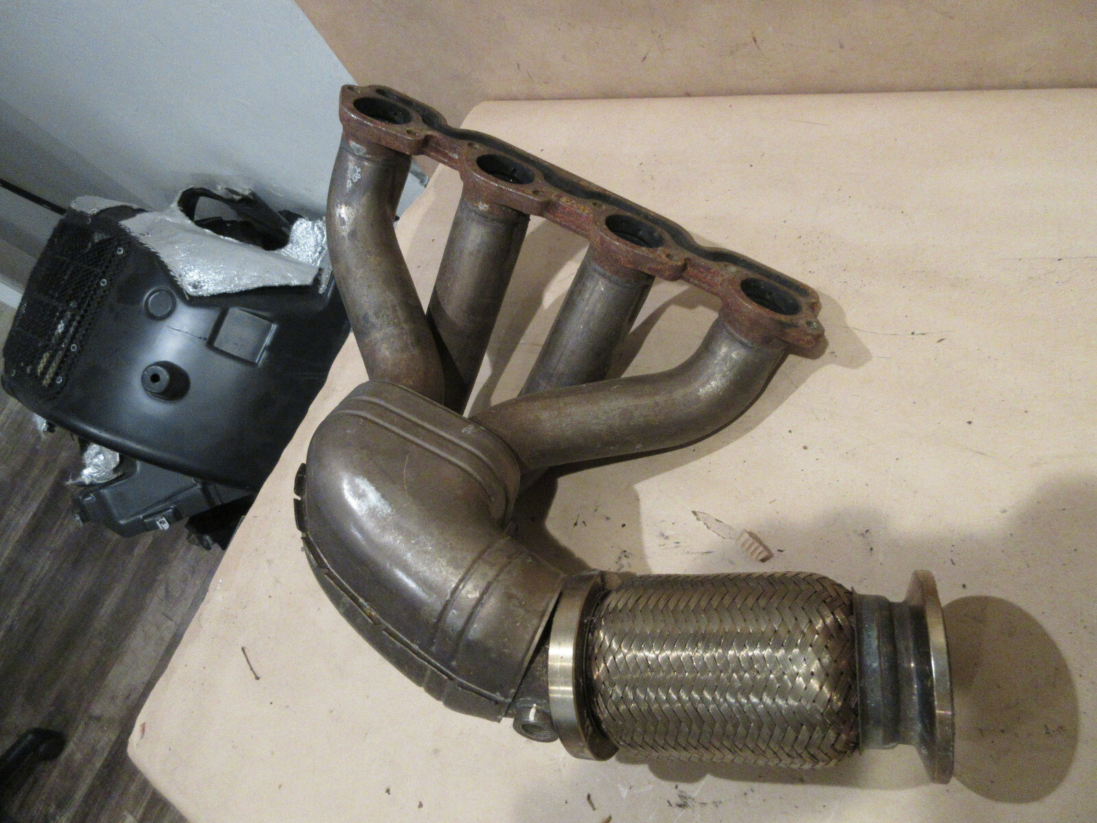 Ferrari 458 - LH Exhaust Manifold  P/N 264391