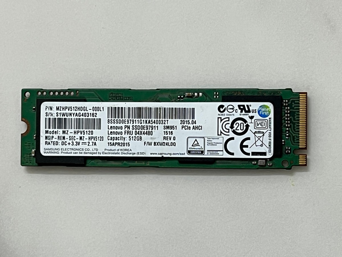 Samsung SM951 MZ-HPV5120 512GB M.2 2280 PCIe3.0 x4 AHCI SSD Samsung SM951 MZ-HPV5120 512GB M.2 2280 PCIe3.0 x4 AHCI SSD