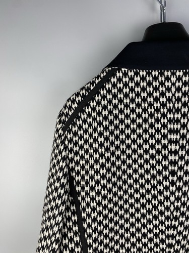 Giacca blazer donna Laurel by Escada lusso maglia lana bottoni taglia M/L - Foto 13 di 17