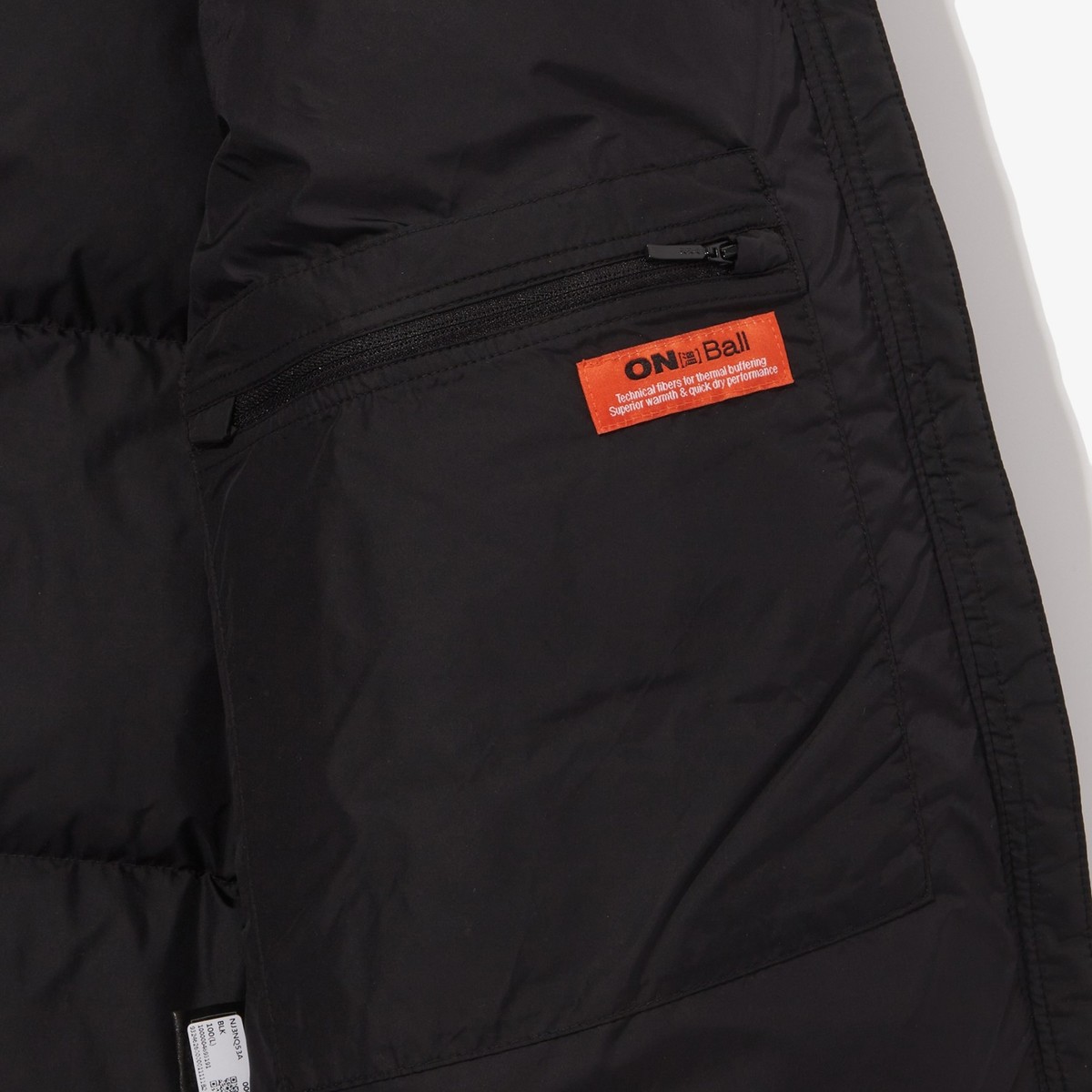 THE NORTH FACE Mens NUPTSE ON BALL JACKET BLACK NJ3NQ53A S THE NORTH FACE Mens NUPTSE ON BALL JACKET BLACK NJ3NQ53A S