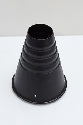 Bowens snoot.   Photography Studio Lighting