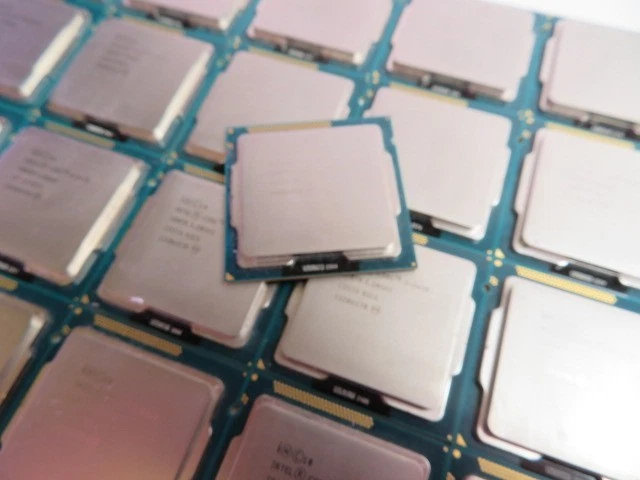 LOTE DE 25 CPU INTEL CORE i5-3470 ST0T8 LGA1155 QUAD CORE 3,20 GHz CPU de escritorio Foto 4 de 4