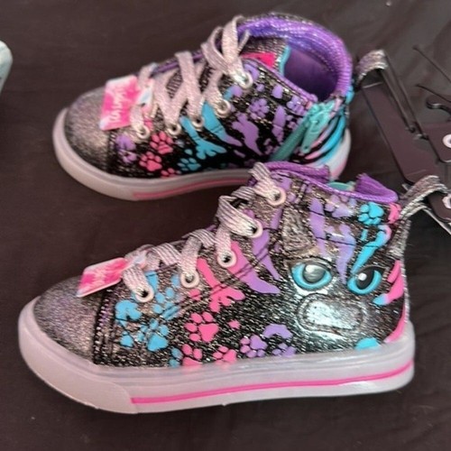 Athletic Works Girl's Light-Up Sneakers Size 8 Purple Pink Silver Shiny Shoes - Picture 2 of 4