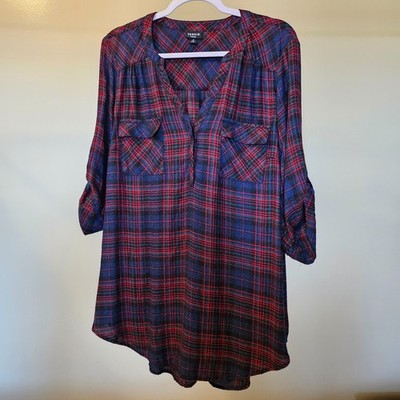 Torrid Harper Blouse Sz Plus 2X Red Plaid V-neck Roll Tab Sleeves Pull over