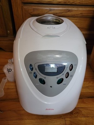 Sunbeam 5891 Bread Maker 1.5 2 lb Programmable Breadmaker Horizontal Loaf