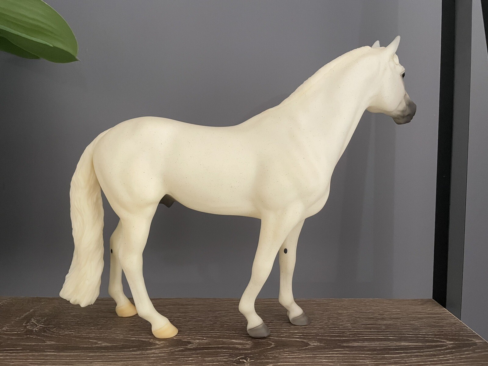 Breyer Horses Traditional 19 Scale SNOWMAN eBay