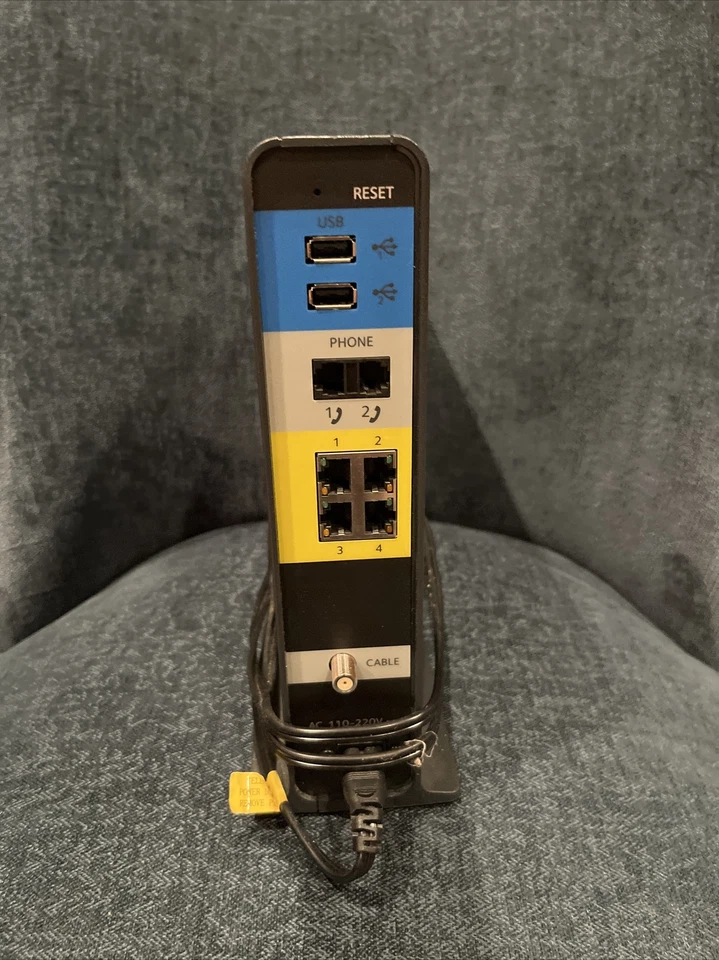 Netgear C7100V Nighthawk AC1900 WiFi Cable Modem Router - Image 3 of 4