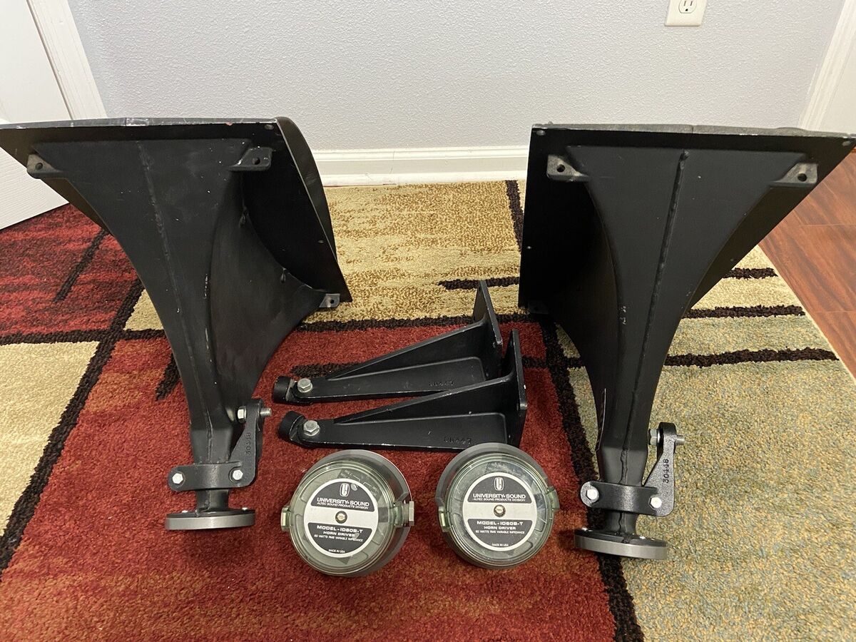 ALTEC 511 B HORN & 30447 - 30448 BRACKET & UNIVERSITY ID60B ALTEC 511 B HORN & 30447 - 30448 BRACKET & UNIVERSITY ID60B
