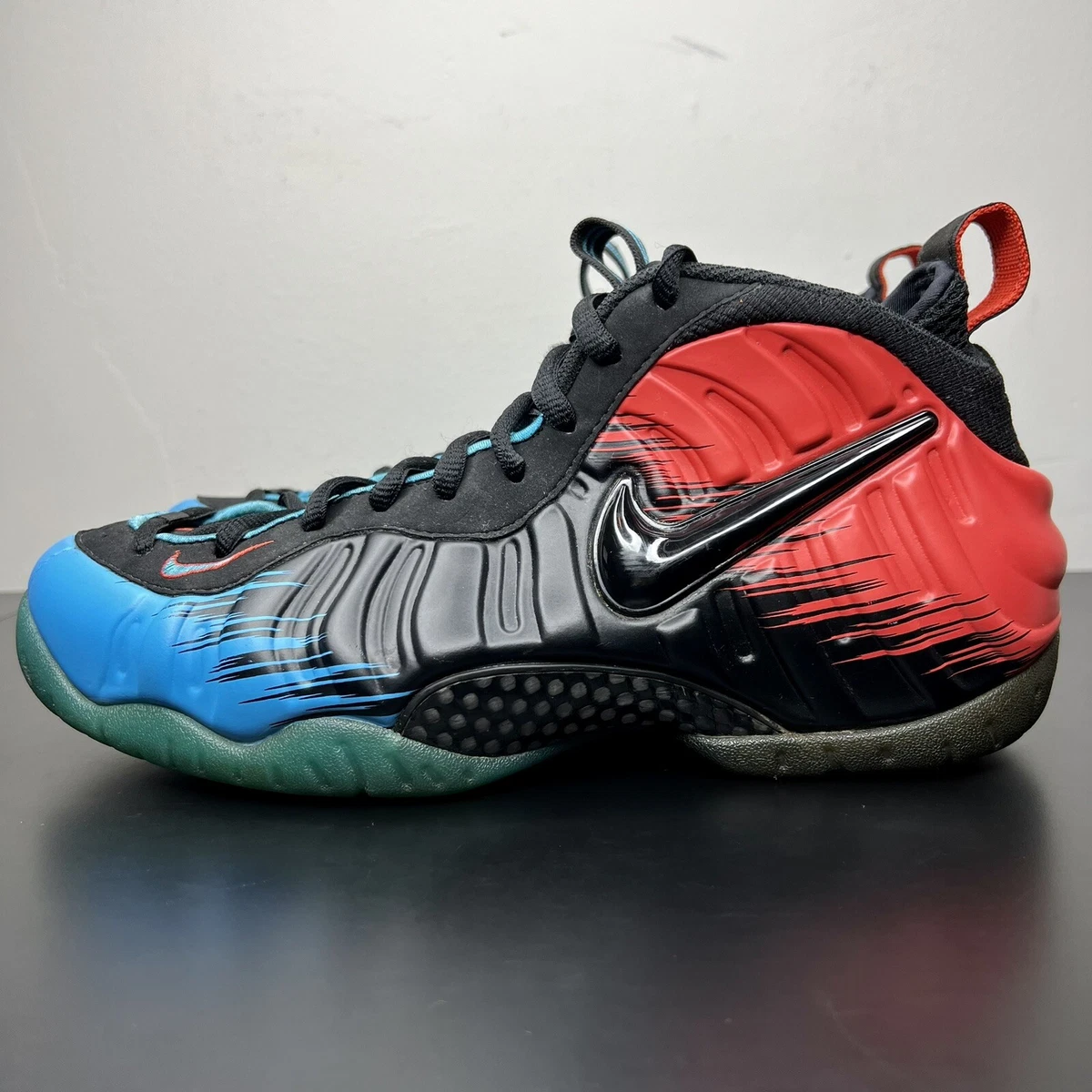 Size 9 - Nike Air Foamposite Pro Spider-Man 2014