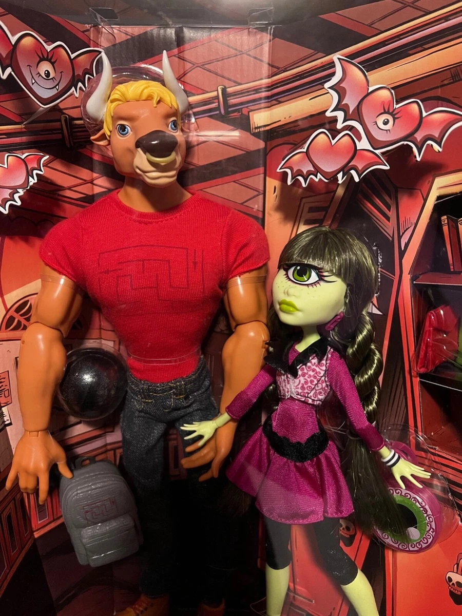 Monster High Manny Taur And Iris Dolls