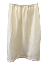 Loraine Ivory Half Slip Vintage Lingerie W/ Floral Lace Sz M USA EUC