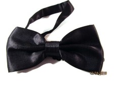 MEN'S BLACK SILK BOW TIE PRETIED ADJUSTABLE NEW