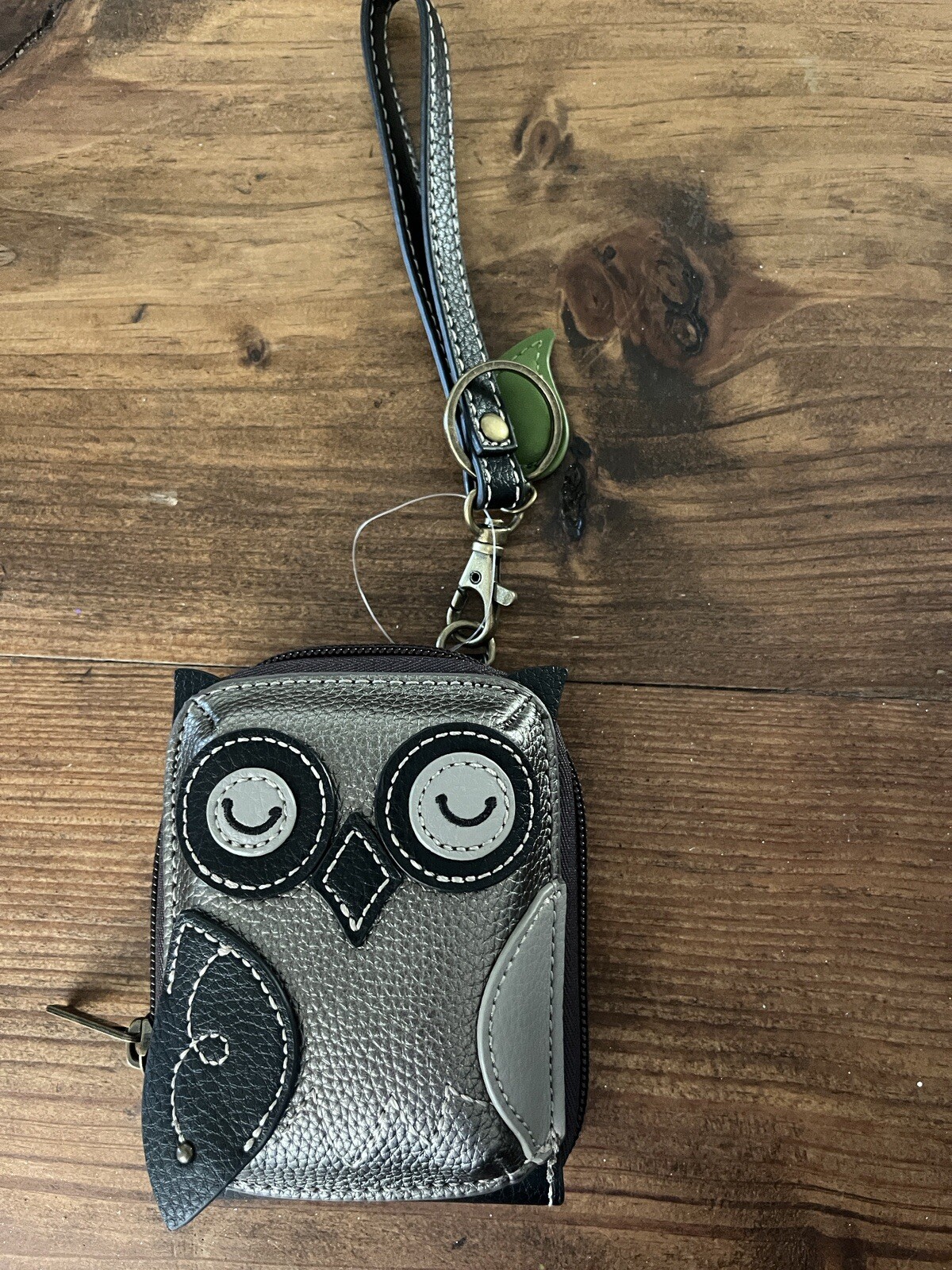 Foto 1 di 9