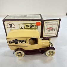 1916 STUDEBAKER PANEL ED "BIG DADDY" ROTH LIMITED EDITION 1:25 DIE-CAST BANK