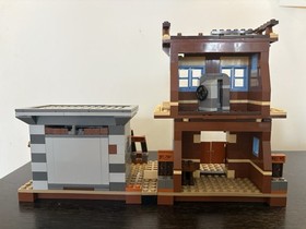 LEGO Toy Story 2 7594 Woody's Roundup! Missing A Few Pieces W/ Manual & Minifigu