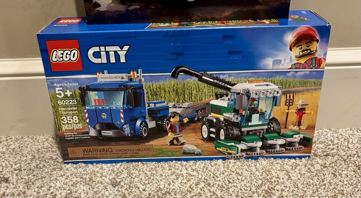 Three LEGO CITY FARM Harvester Transport Tractor Set Lot 60223