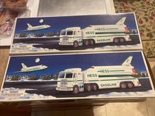 (1) 1999 Hess Toy Truck Amd Space Shuttle W Satellite. Makes A Great Gift