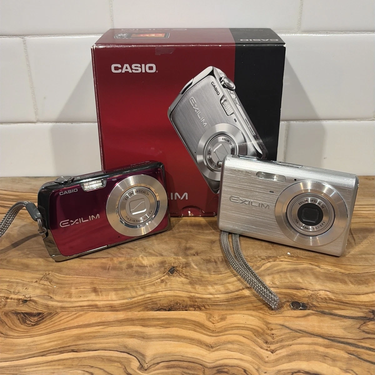 Casio EXILIM CARD Digital Cameras 12-13.9 MP Maximum Resolution