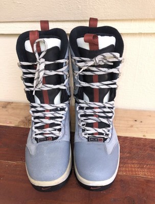 nike acg snow boots