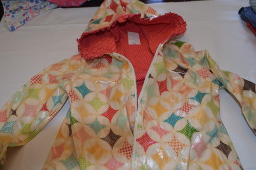 Girls size 6 Persnickety Raincoat Made In USA Missing Buttons - Picture 10 of 12