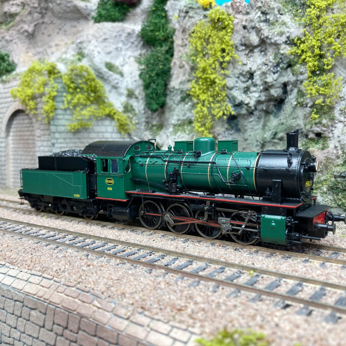 Locomotive vapeur 81.212 verte SNCB Jouef HJ2403 pour collectionneur HO