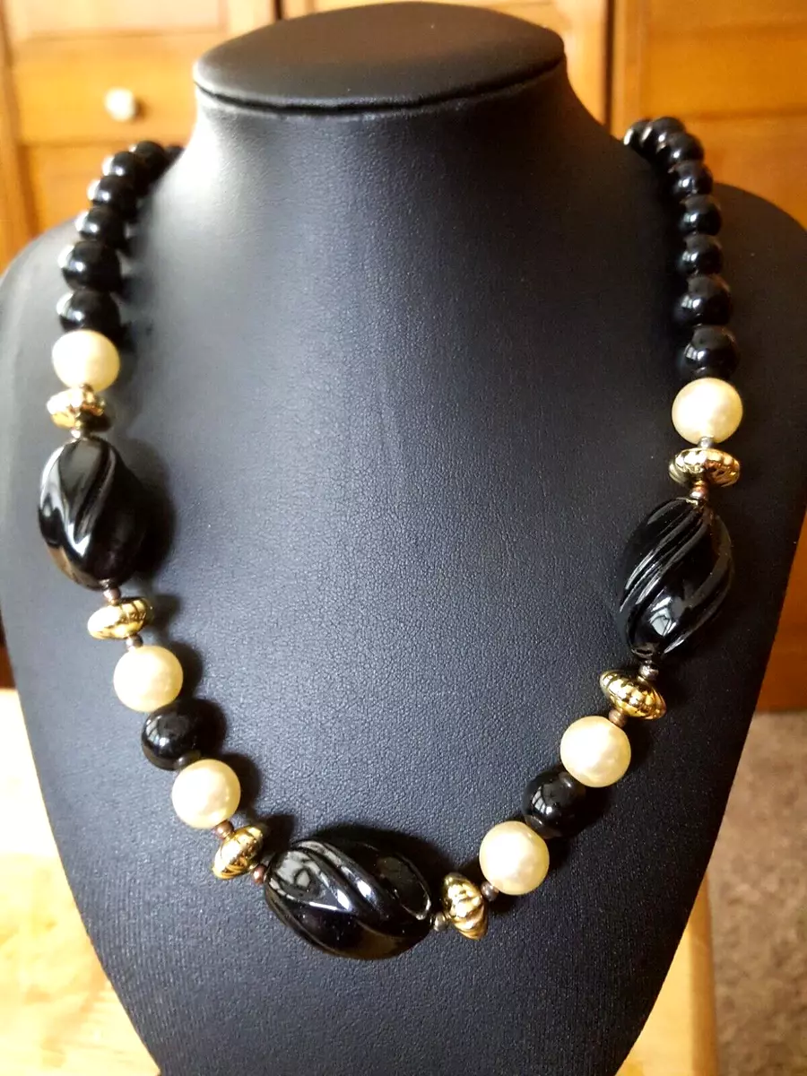 Vintage Black and white Faux pearl beaded with gold tone space